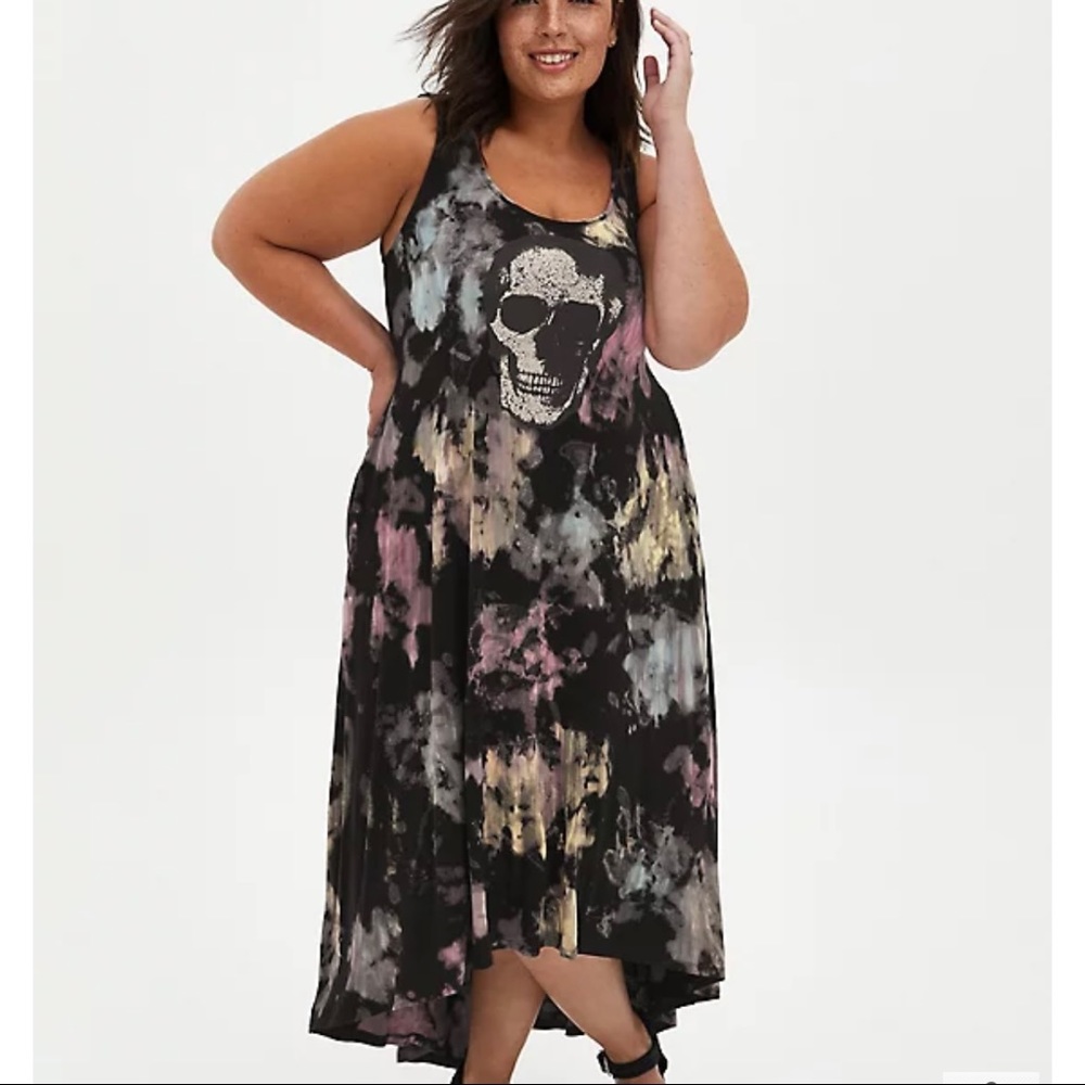 TORRID TIE-DYE SKULL SUPER SOFT HI-LOW MAXI DRESS